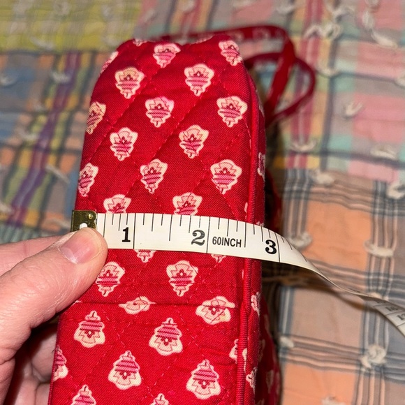 Vera Bradley Red Patterned Crossbody Bag - Picture 4 of 11